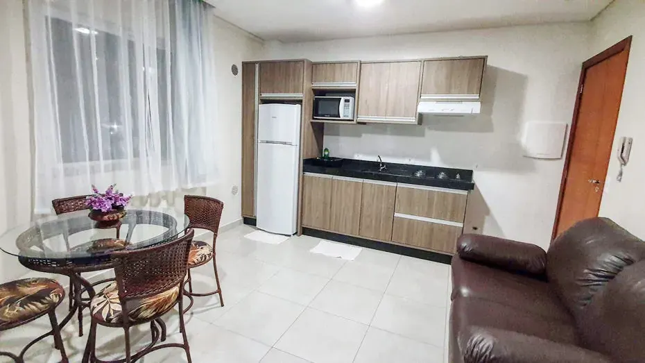 Apartamentos 104 e 204